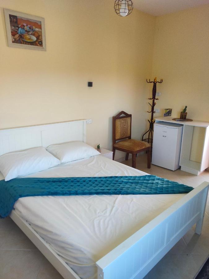 Seedi Yousef Hostel & Cafe Назарет Экстерьер фото